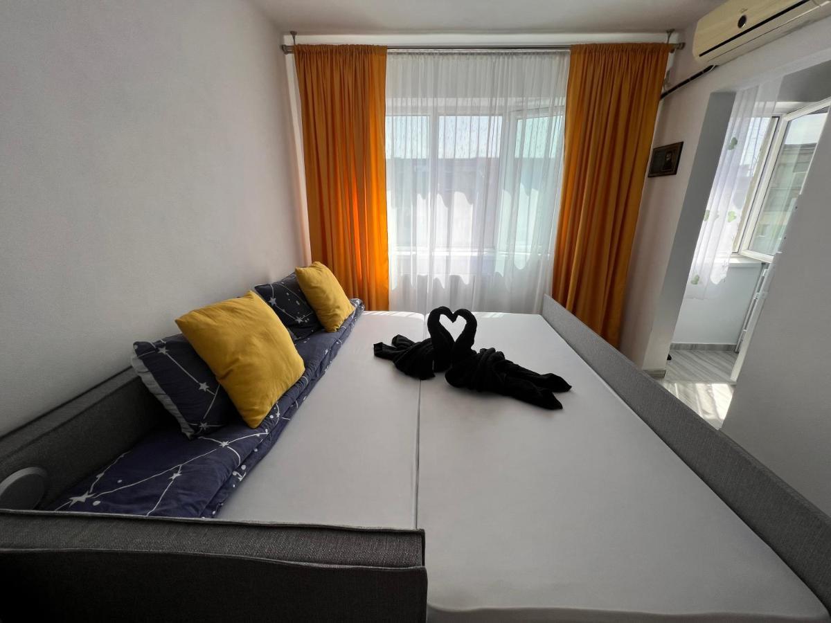 Miha Modern And Central Apartament อาราด ภายนอก รูปภาพ